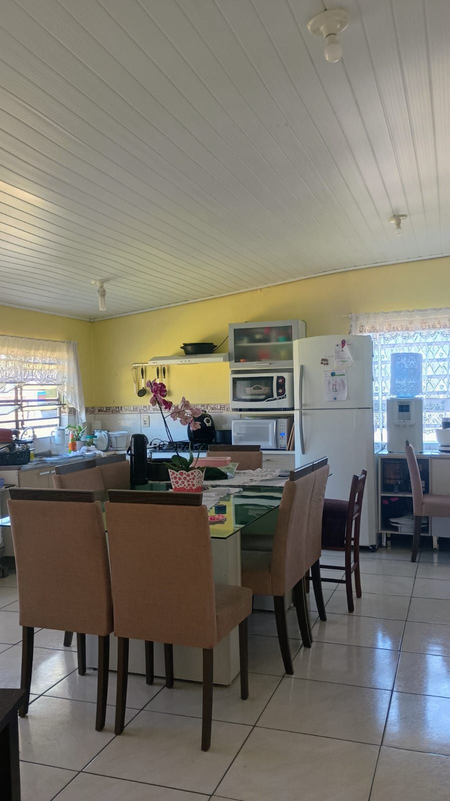 Terreno com casa e galpão em Capela de Santana