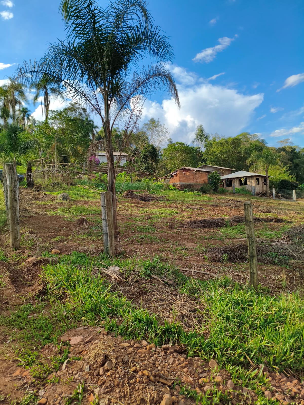 Chácara com duas casas em Estância Velha