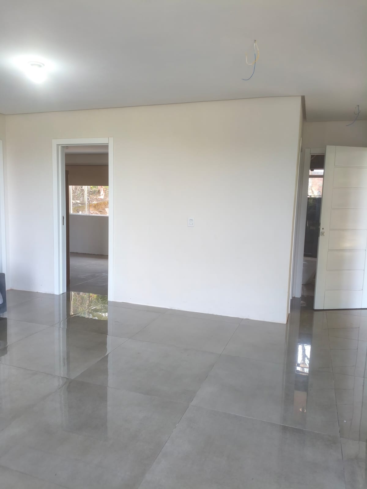 Terreno com duas casas em Portão