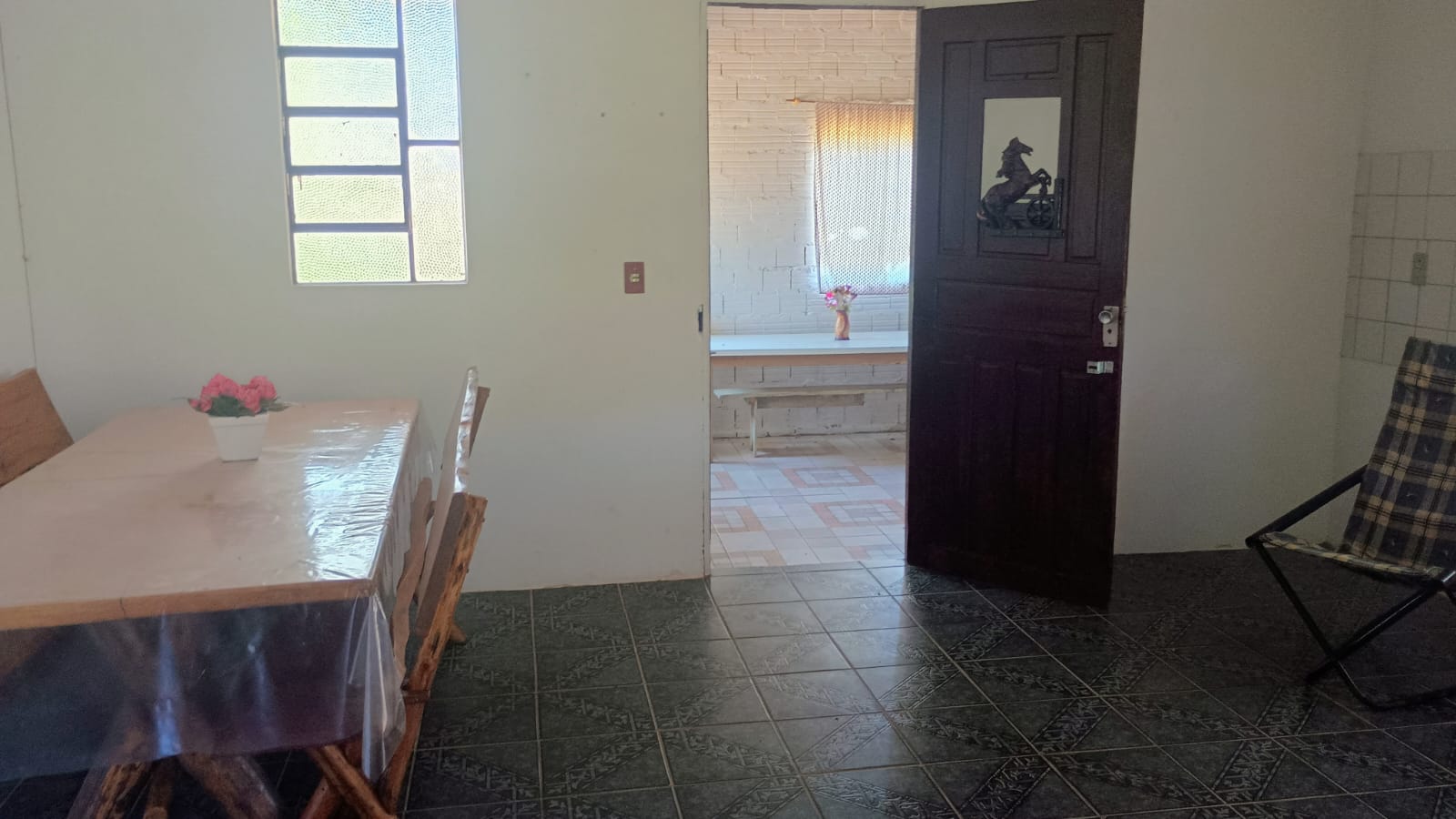 Chácara com duas casas em Capela de Santana