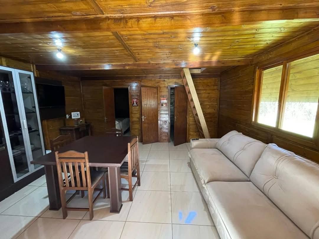 Chácara em Portão com Casa e Cabana