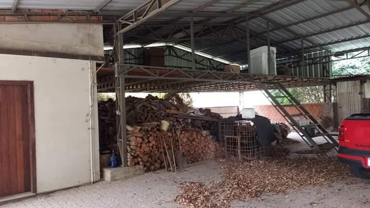Casa de alto padrão em Portão