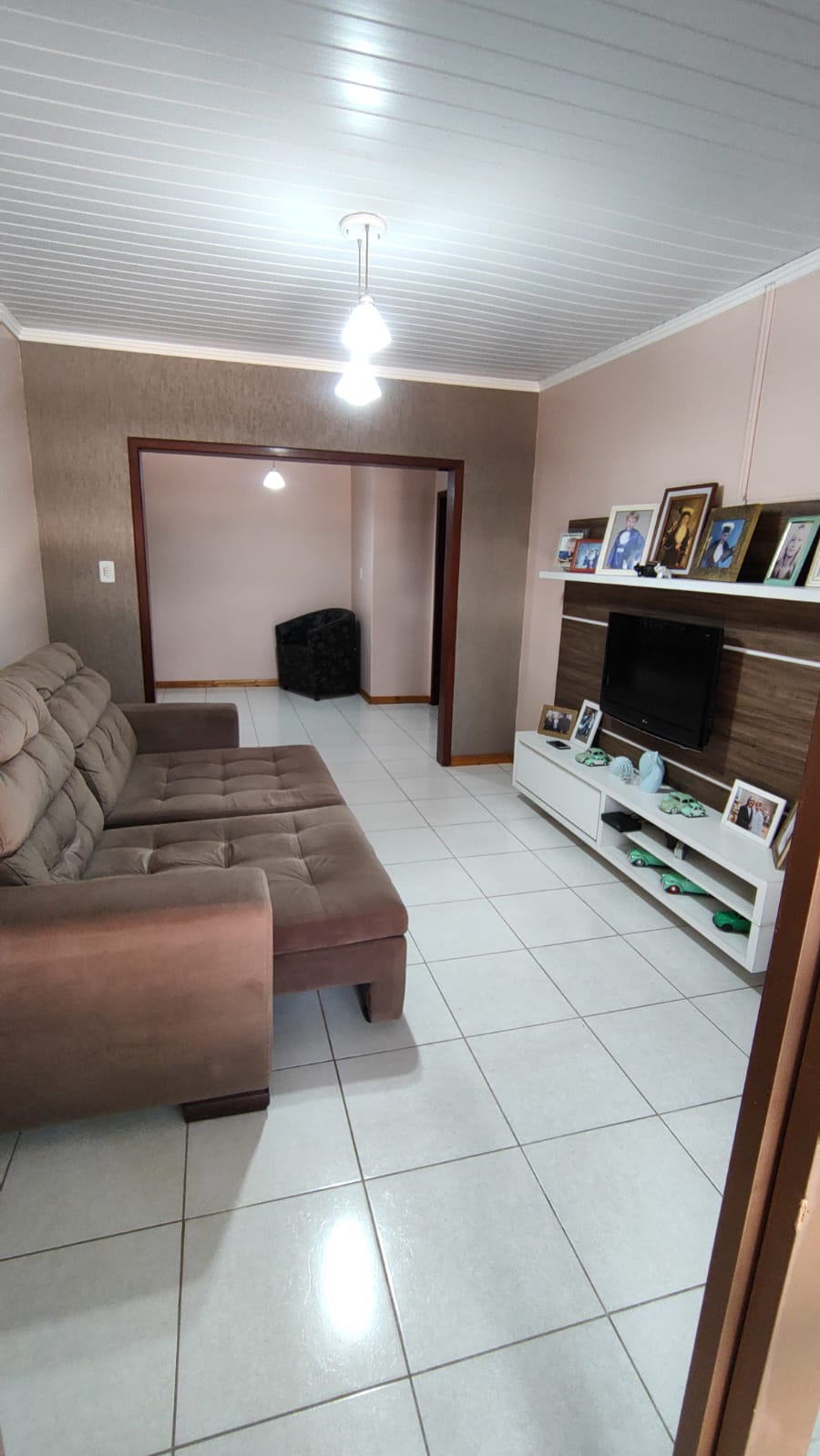 Casa com sala comercial em São Leopoldo