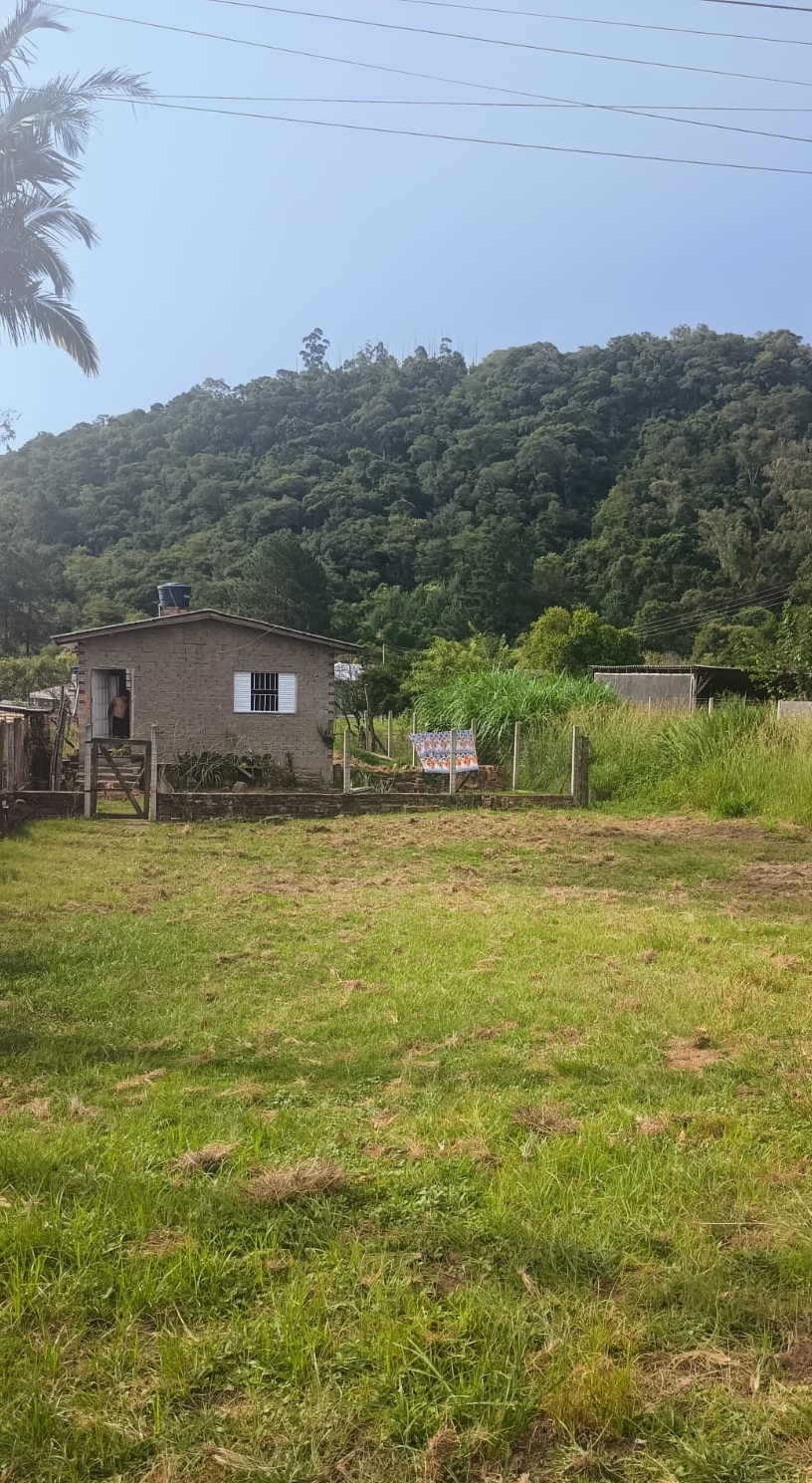 Terreno Comercial em Capela de Santana - RS 240